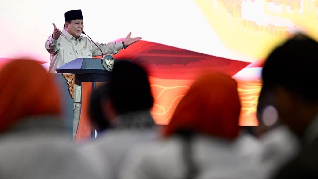 Presiden Tegaskan Indonesia Tak Lagi Impor Beras, Bangun 100 Gudang Bulog, dan Reformasi Distribusi Pupuk