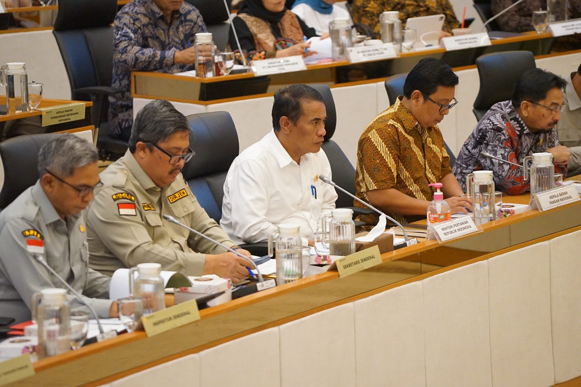 Raker DPR: Mentan Amran Siapkan Program Keberlanjutan Produksi Pertanian